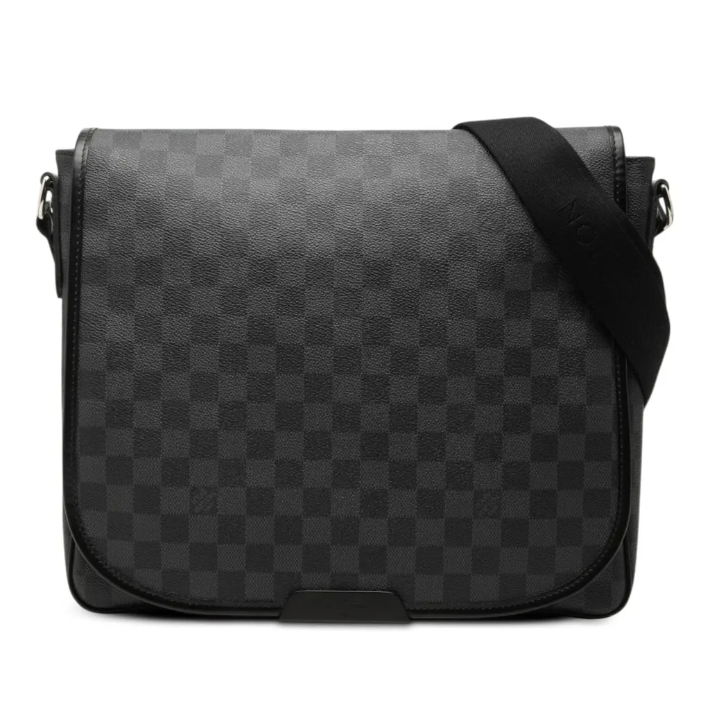 Louis Vuitton Damier Graphite Daniel MM Black Very good - Front View
