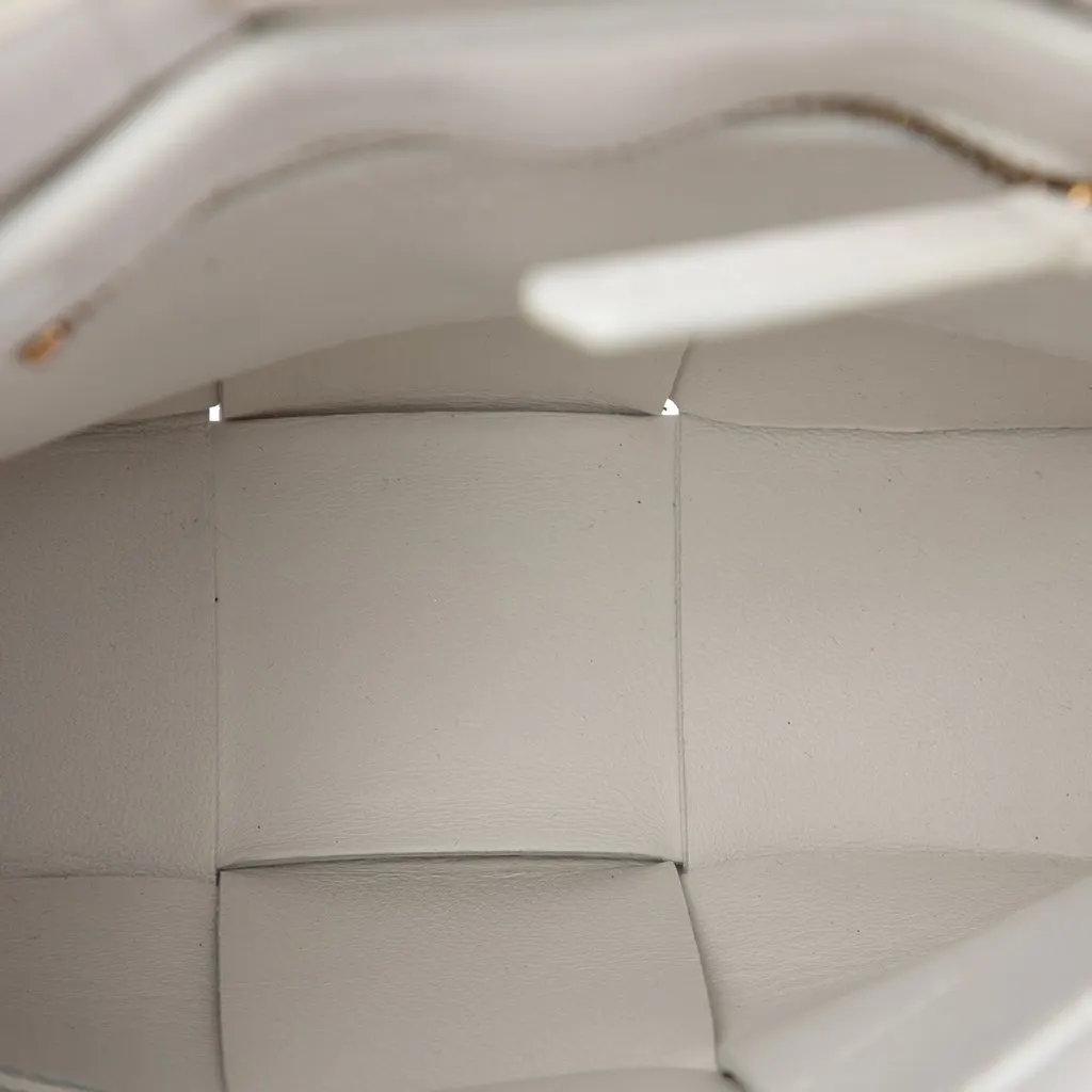 Bottega Veneta Mini Maxi Intrecciato Nappa North South Cassette Tote White Leather Very good - Model View