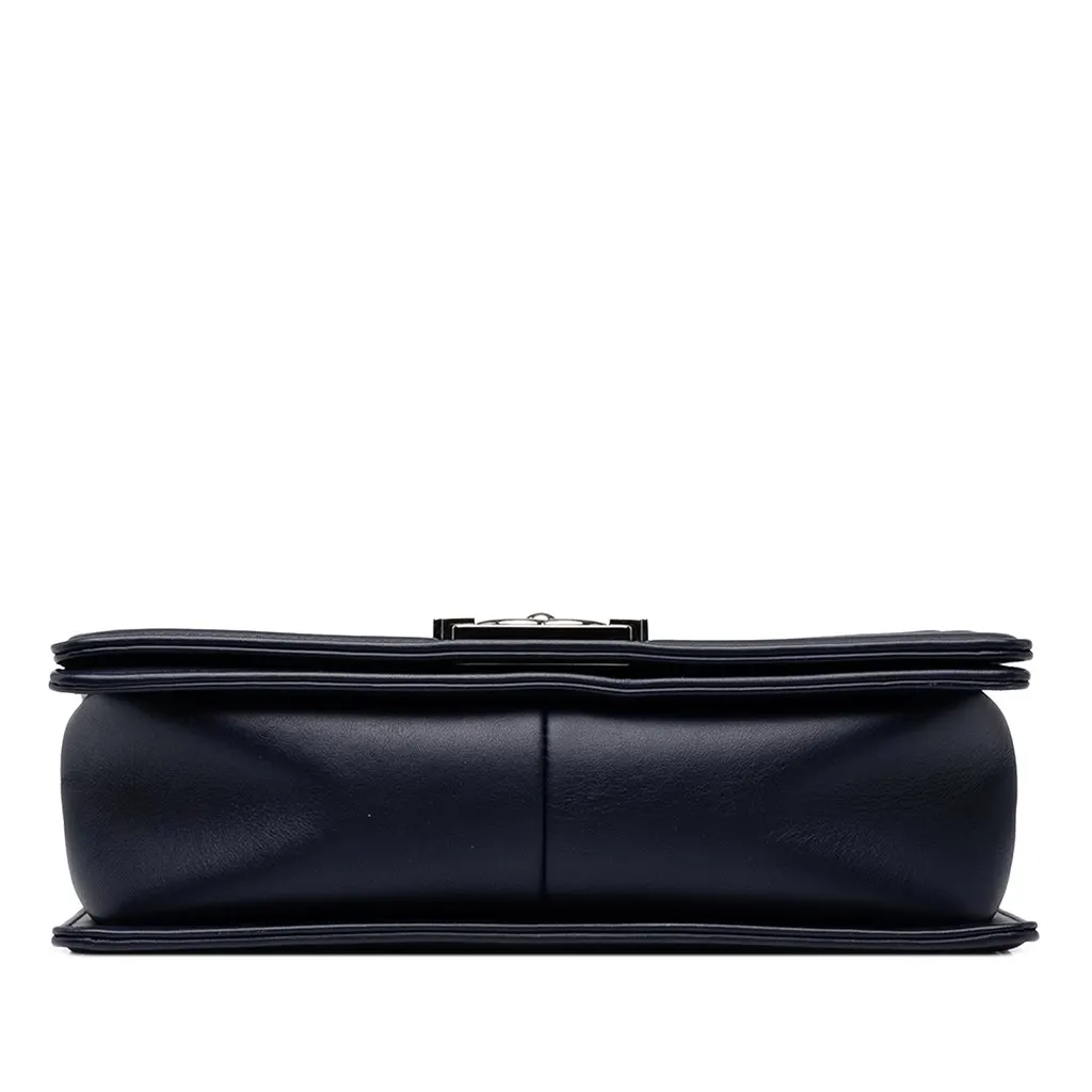 Chanel Old Medium Quilted Lambskin Boy Flap Blue Leather Good - Inside View