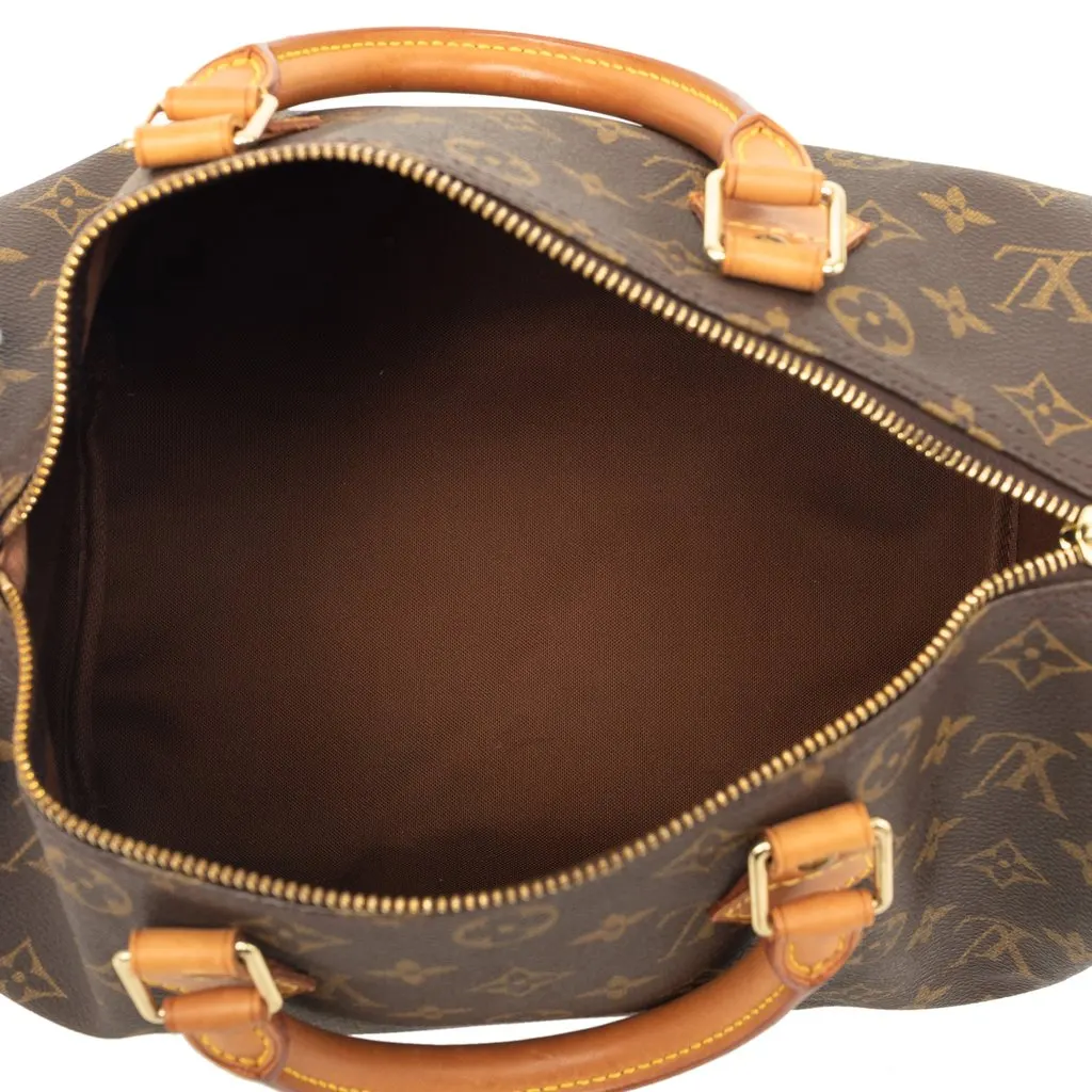 Louis Vuitton Monogram Speedy 30 Brown Canvas Good - Model View