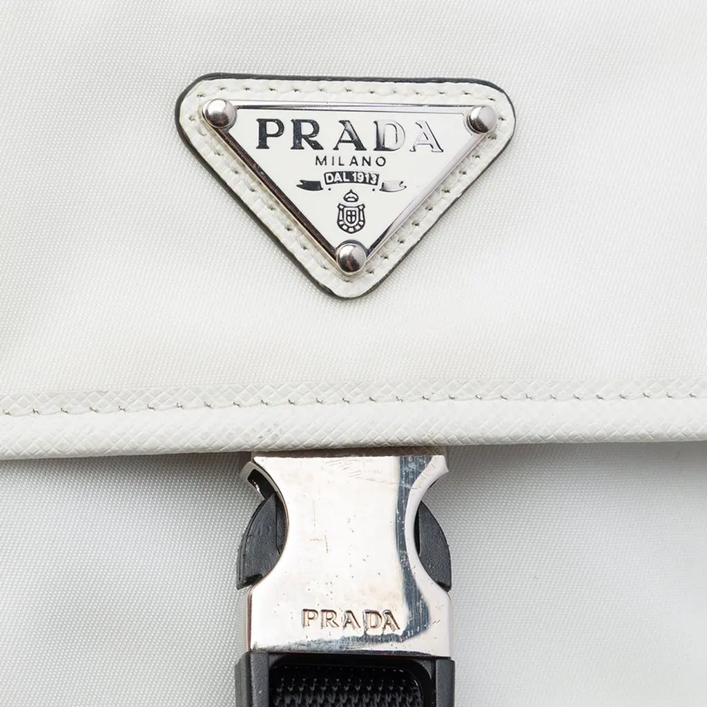 Prada Saffiano Trimmed Re Nylon Smartphone Case White Polyamide Very good - Box View