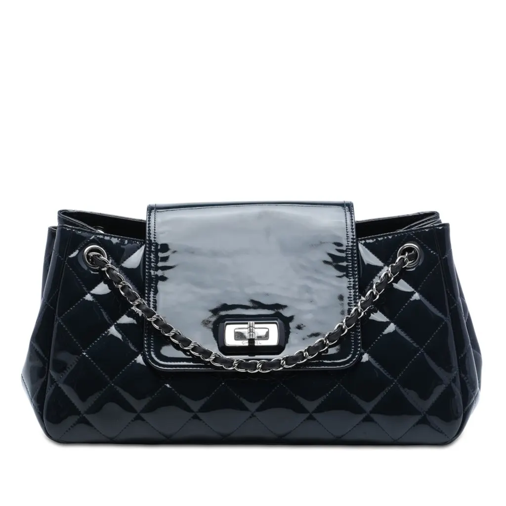 Chanel Quilted Patent Reissue 2.55 Accordion Flap Blue Leather Very good - Front View