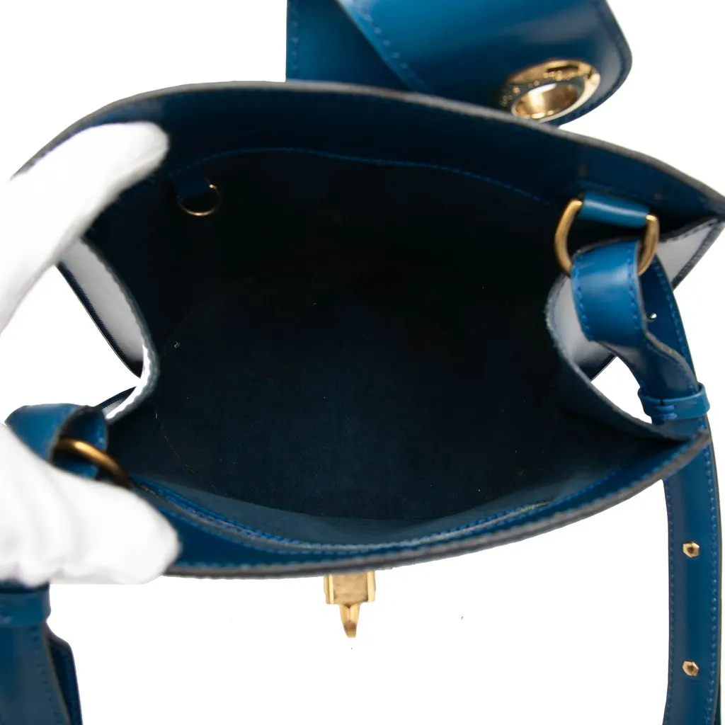 Louis Vuitton Epi Cluny Blue Leather Very good - Model View
