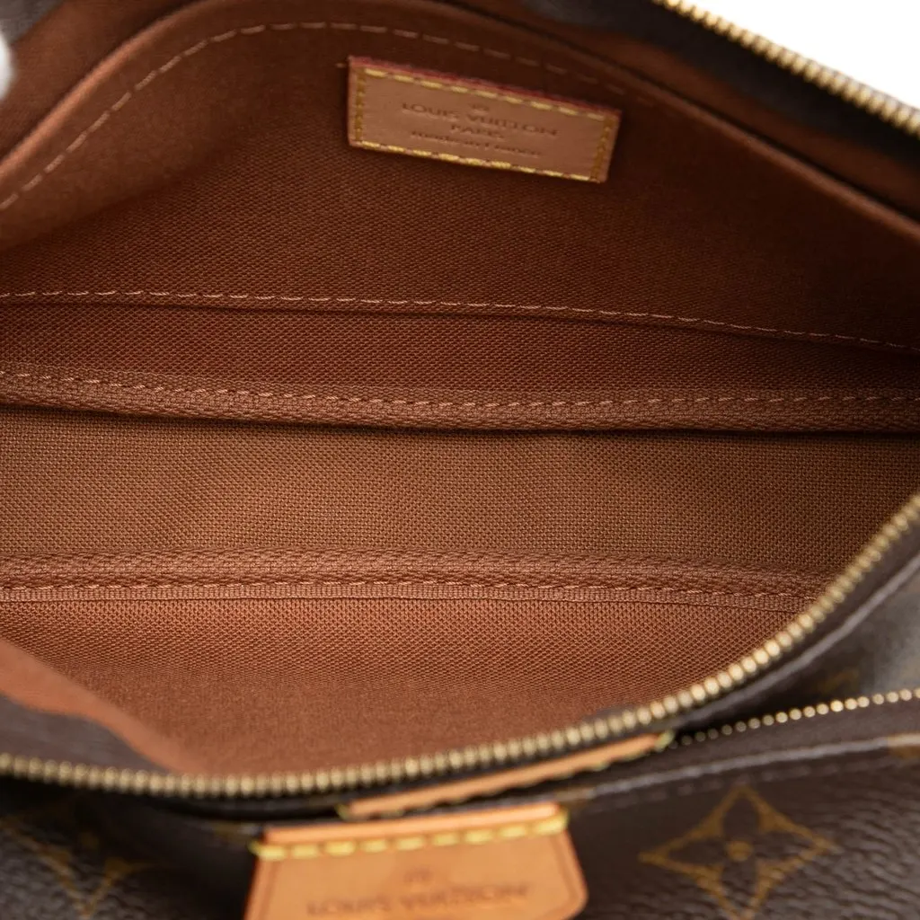 Louis Vuitton Monogram Multi Pochette Accessoires Brown Canvas Very good - Model View