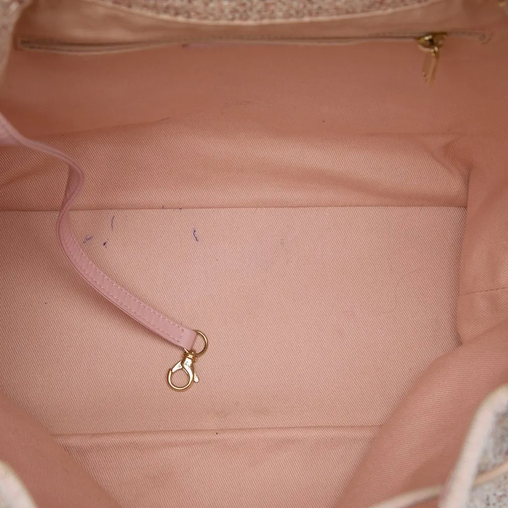 Chanel Tweed Deauville Drawstring Backpack Pink Tweed Very good - Model View
