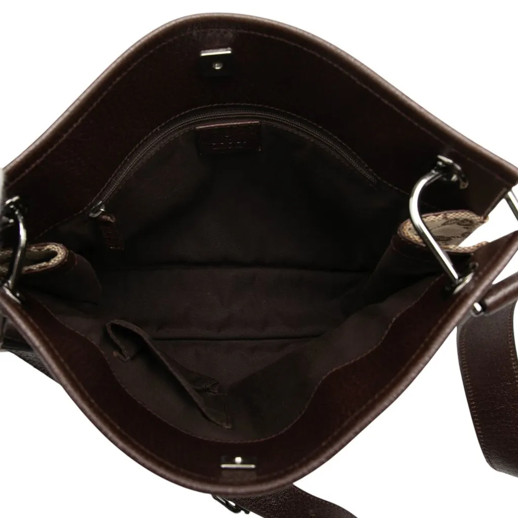 Gucci GG Canvas Eclipse Crossbody Beige Canvas Very good - Model View