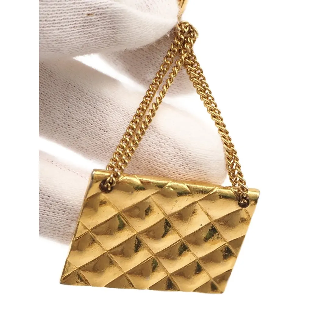 Chanel CC Gold Plated Medallion Quilted Flap Bag Brooch Gold Metal Very good - Box View