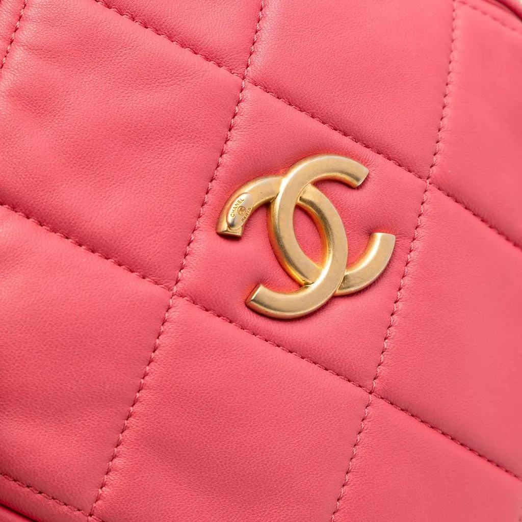 Chanel CC Quilted Lambskin Diamond Clutch with Chain Pink Leather Very good - Box View