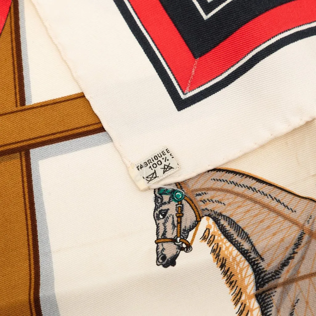 Hermès Couvertures et Tenues de Jour Silk Scarf 90 White Very good - Back View