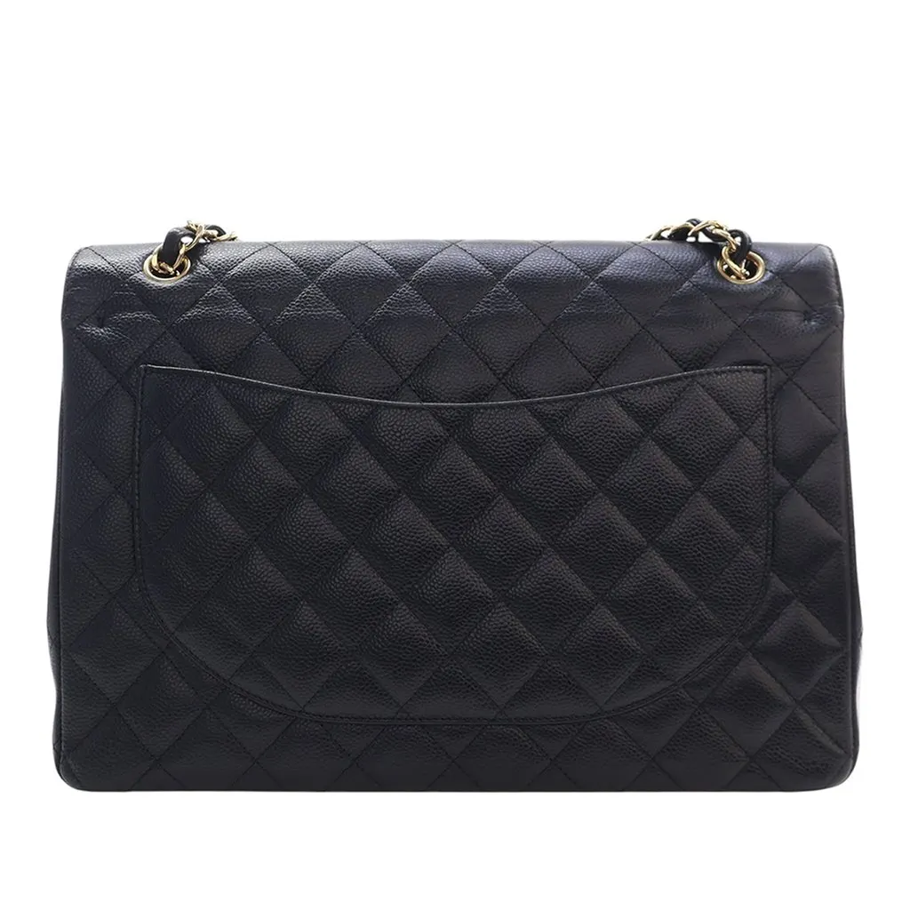 Chanel Maxi Classic Caviar Double Flap Black Leather Very good - Model View