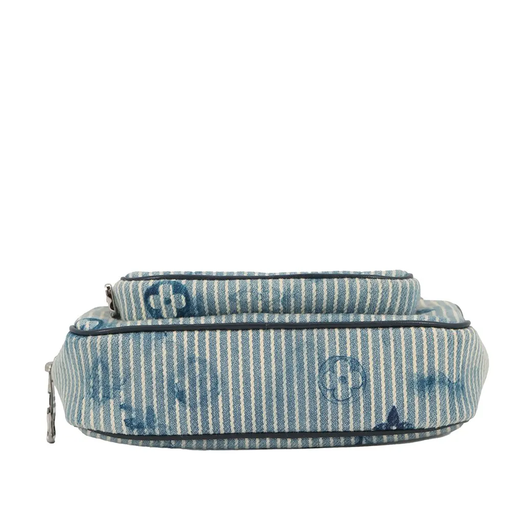 Louis Vuitton Monogram Denim Watercolor Hickory Stripes Outdoor Pouch Blue Very good - Inside View