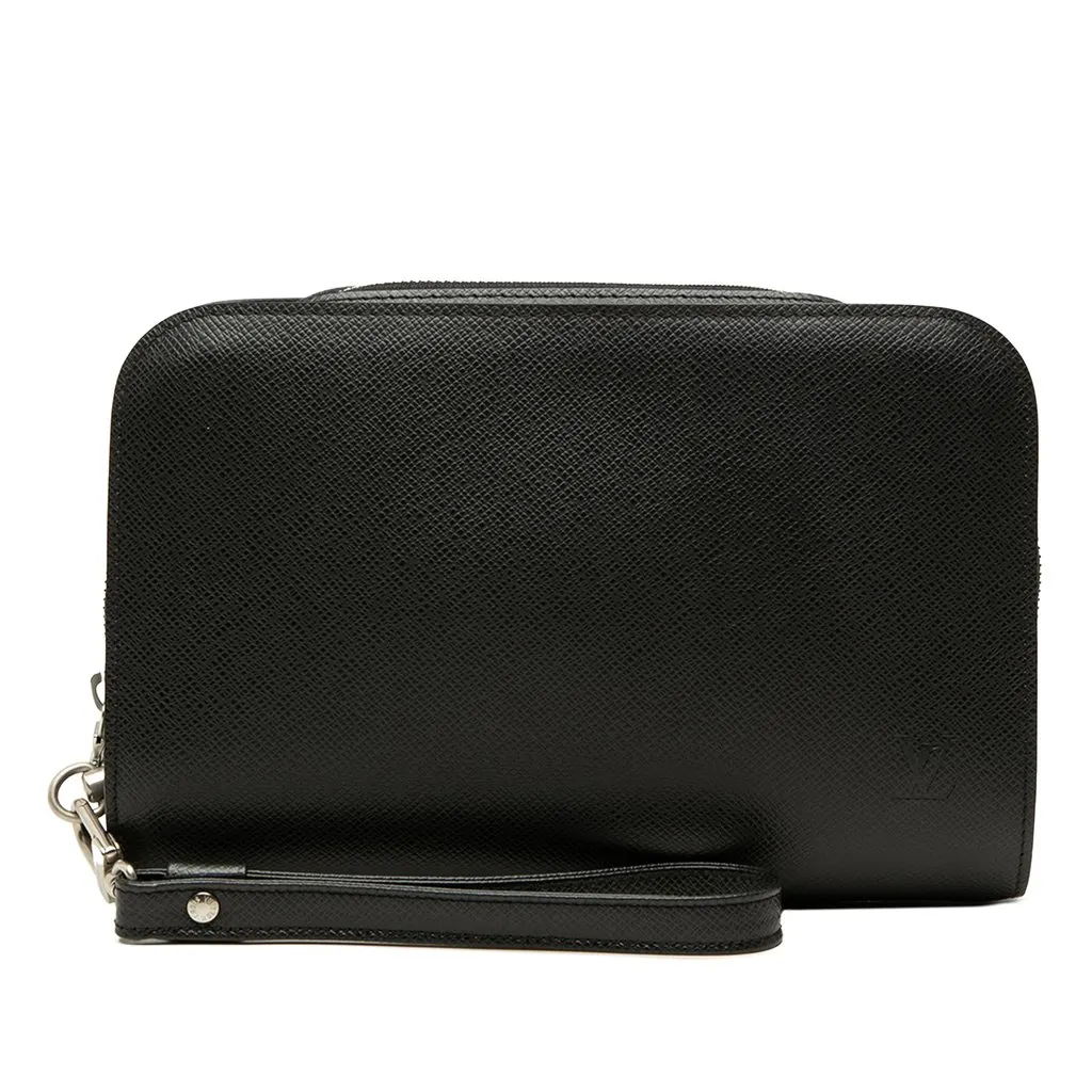 Louis Vuitton Taiga Pochette Baikal Black Leather Very good - Front View