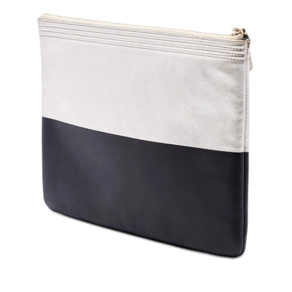 Chanel Medium Bicolor Goatskin Boy O Case Clutch Black Leather Very good - Back View