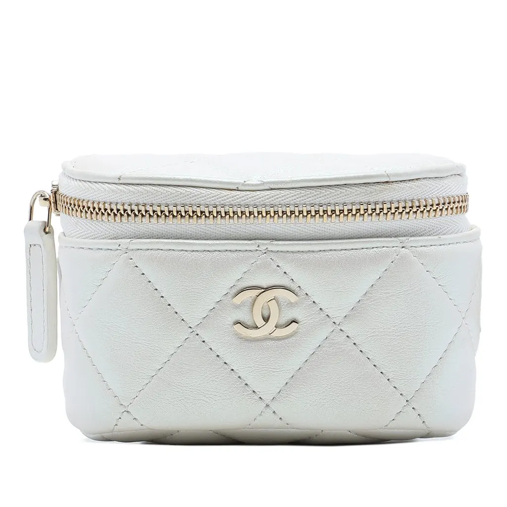 Chanel CC Quilted Lambskin Arm Coin Purse White Leather Very good - Front View