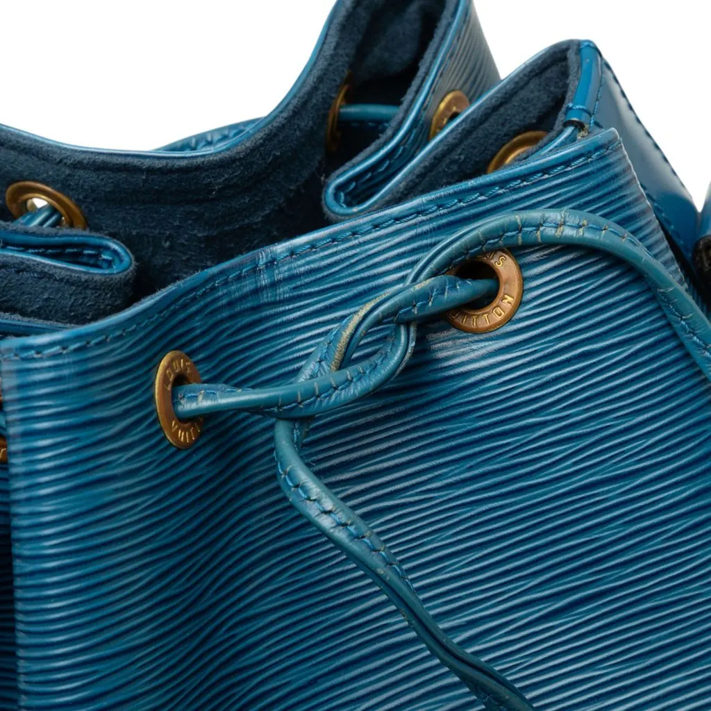 Louis Vuitton Epi Noe GM Blue Leather Good - Box View