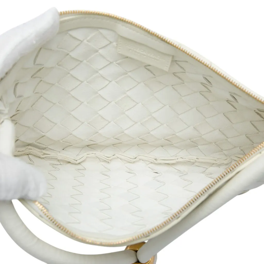 Bottega Veneta Small Lambskin Intrecciato Turn Pouch White Leather Very good - Model View