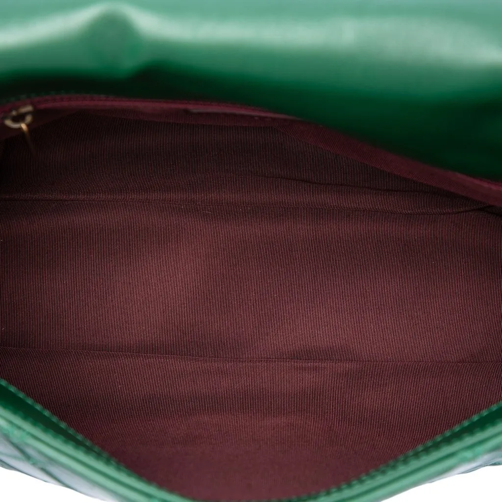 Chanel Jumbo Diamond Debossed Calfskin Reissue 2.55 Cosmos Flap Green Leather Very good - Model View