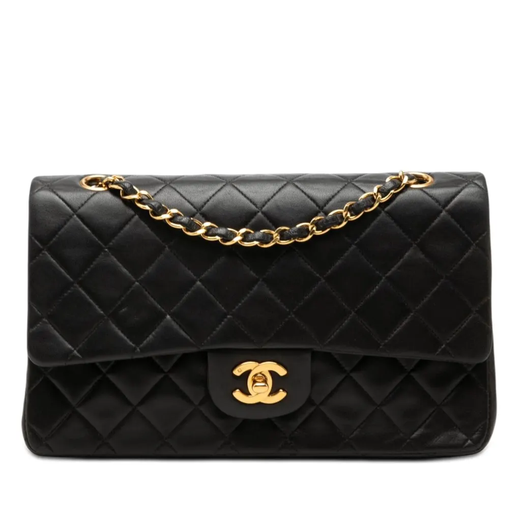 Chanel Medium Classic Lambskin Double Flap Black Leather Very good - Front View