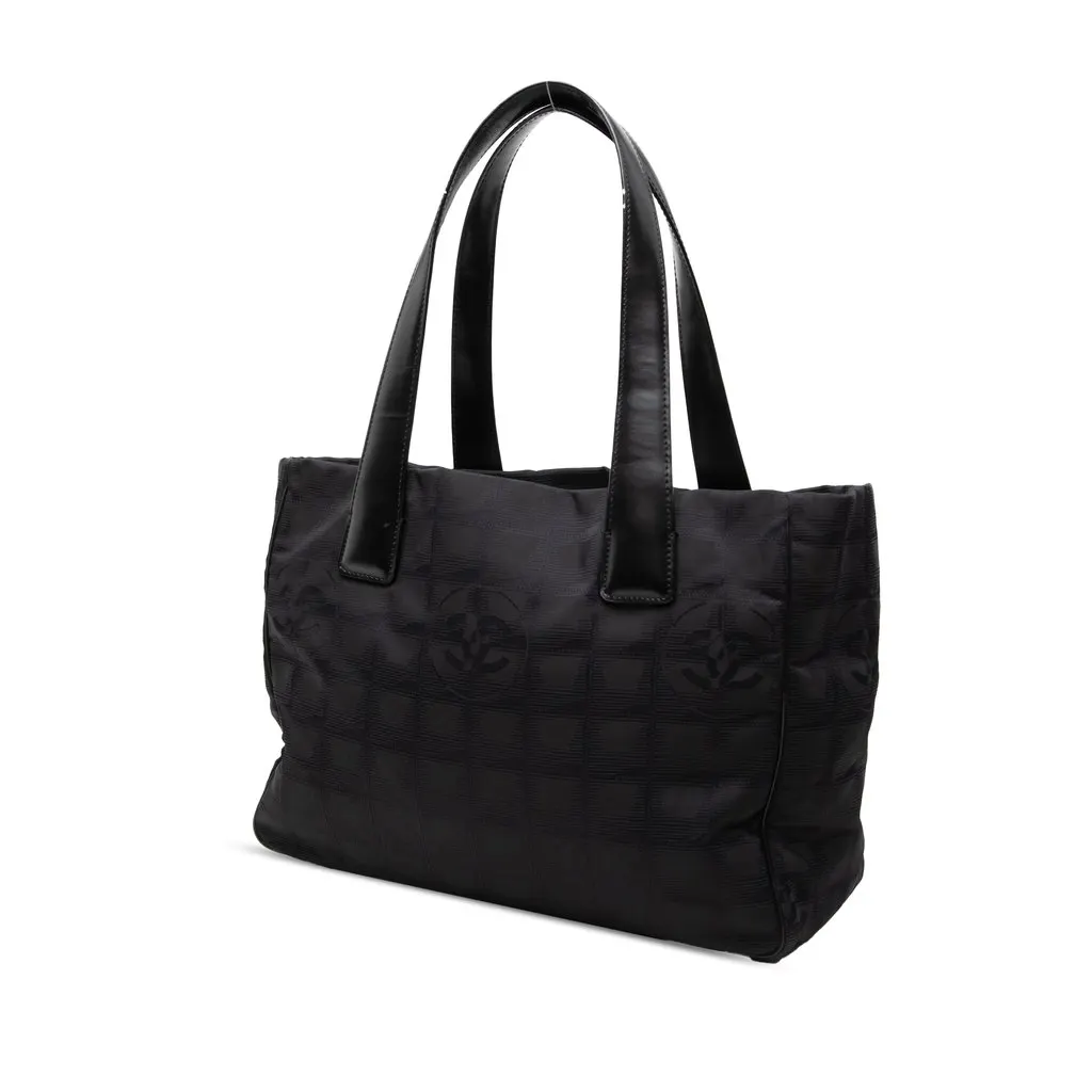 Chanel New Travel Line Nylon Tote Black Very good - Back View
