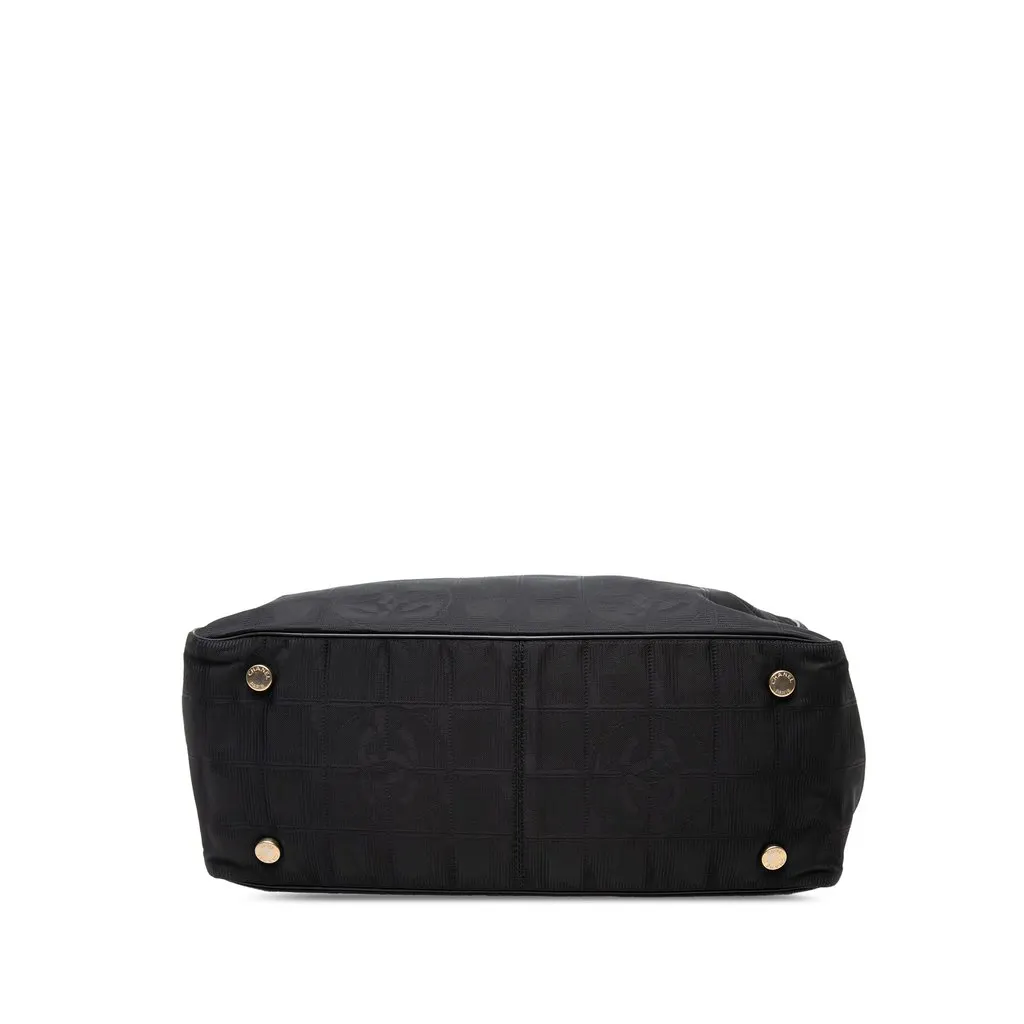 Chanel New Travel Line Nylon Tote Black Very good - Inside View