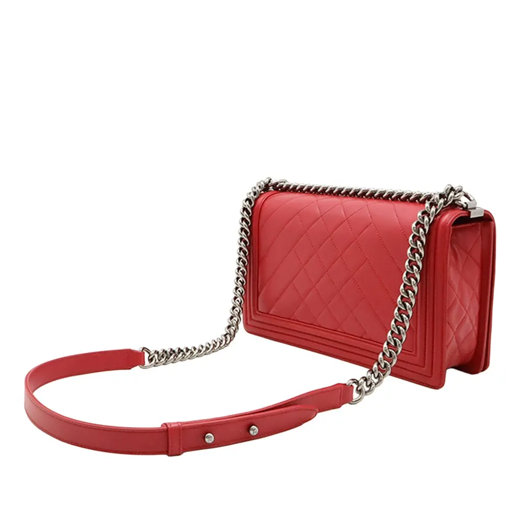 Chanel Medium Chevron and Diamond Quilted Lambskin Boy Flap Red Leather Very good - Back View