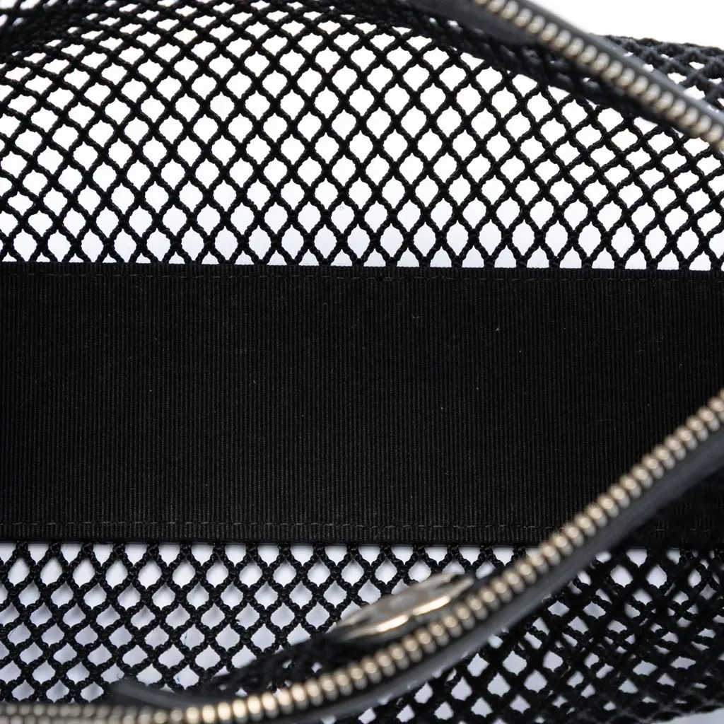 Chanel CC Mesh and Shiny Lambskin Clutch with Chain Black Very good - Model View