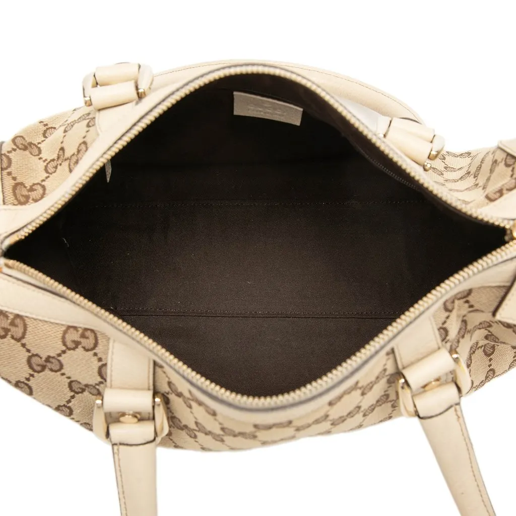 Gucci GG Canvas Abbey D Ring Boston Bag Beige Very good - Model View