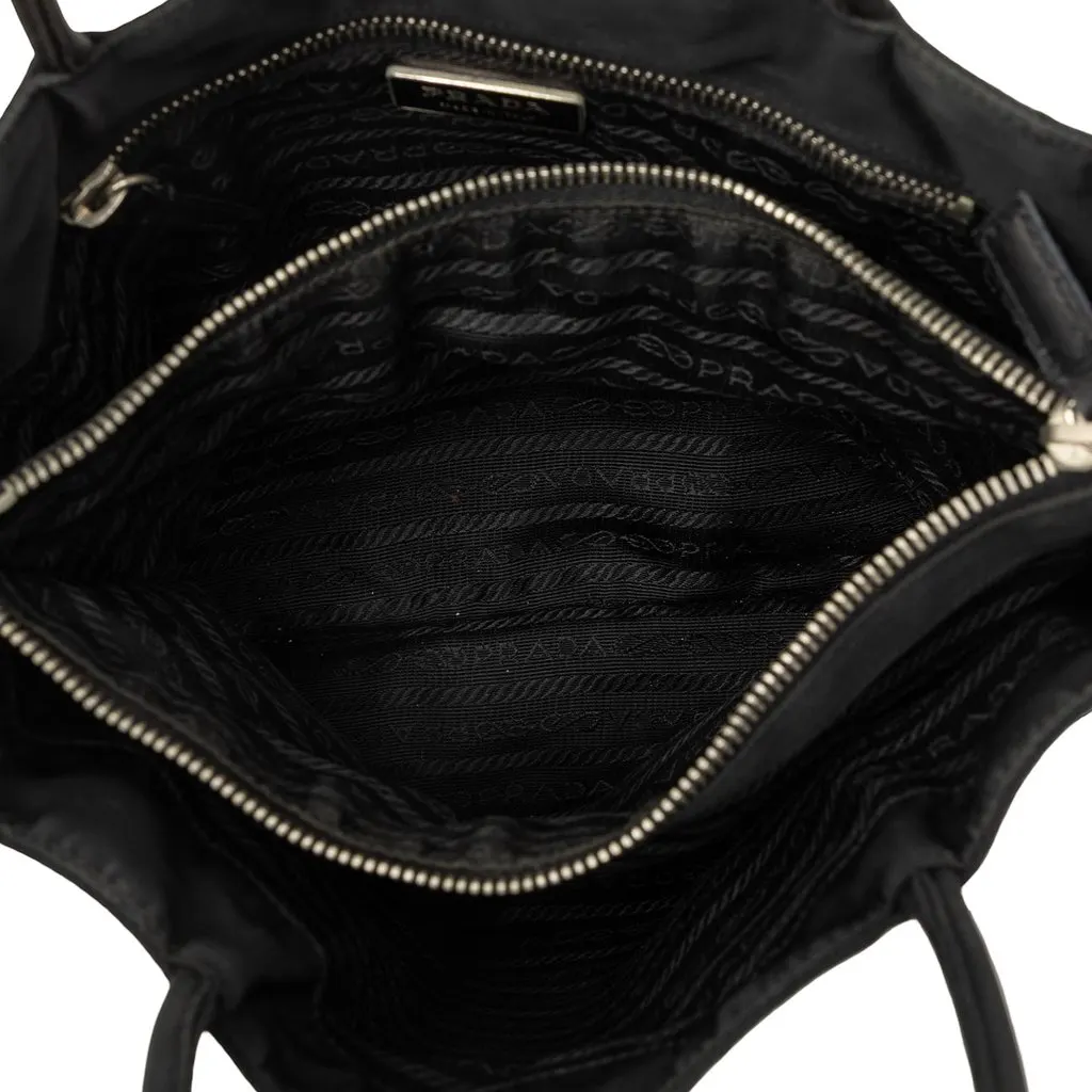Prada Vitello Trimmed Tessuto Tote Black Polyamide Very good - Model View