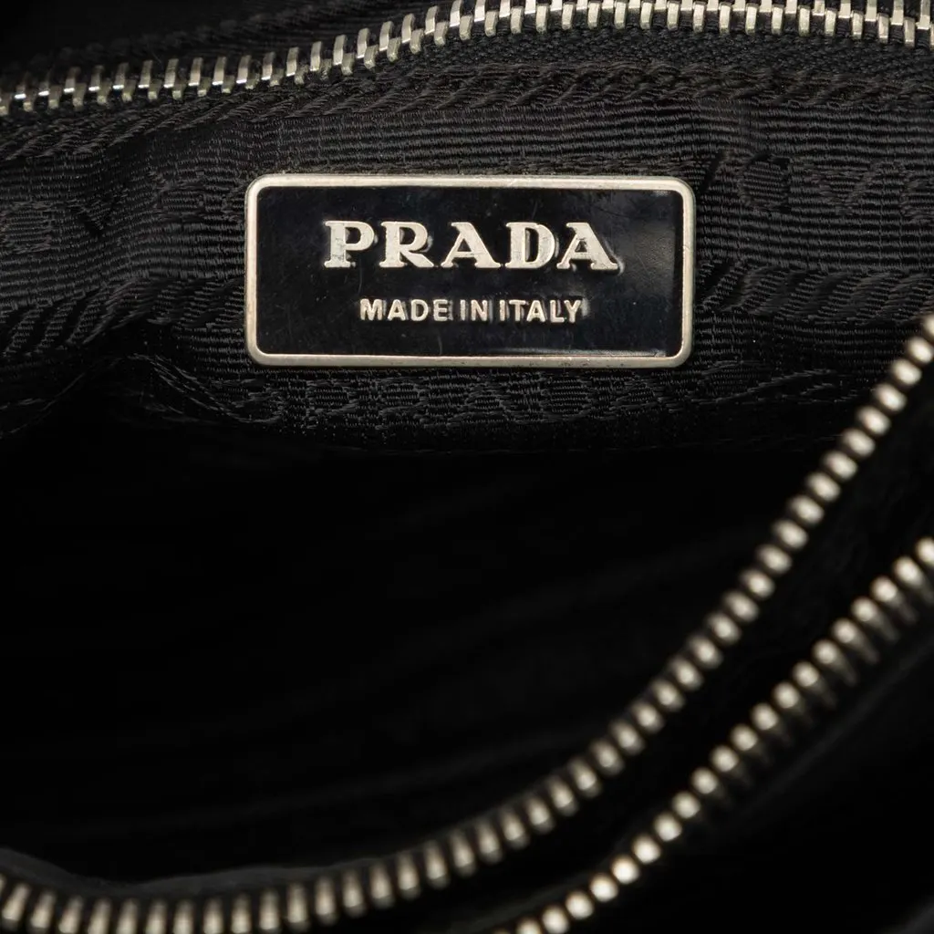 Prada Vitello Trimmed Tessuto Tote Black Polyamide Very good - Box View