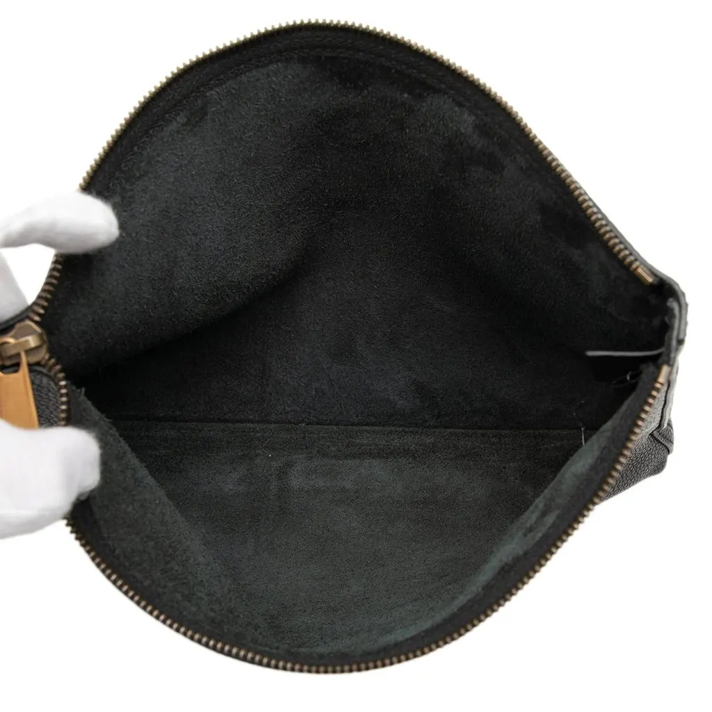 Gucci Medium Calfskin Logo Portfolio Clutch Black Leather Very good - Model View