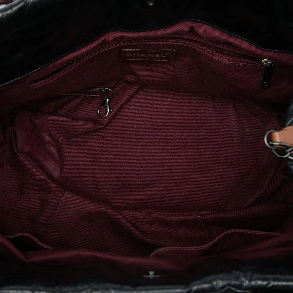 Chanel Large Quilted Iridescent Calfskin In The Mix Satchel Black Leather Very good - Model View