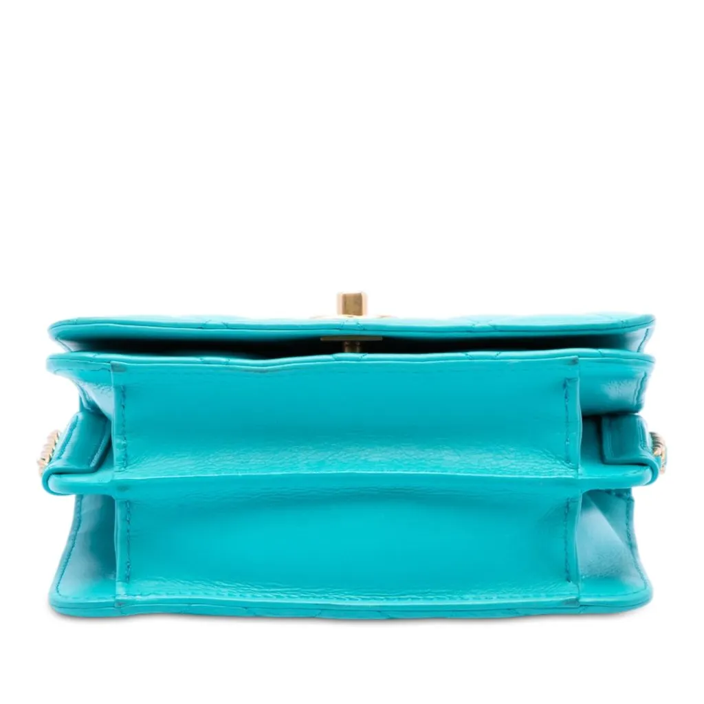 Chanel Small Quilted Calfskin Everyday Chic Flap Blue Leather Very good - Inside View