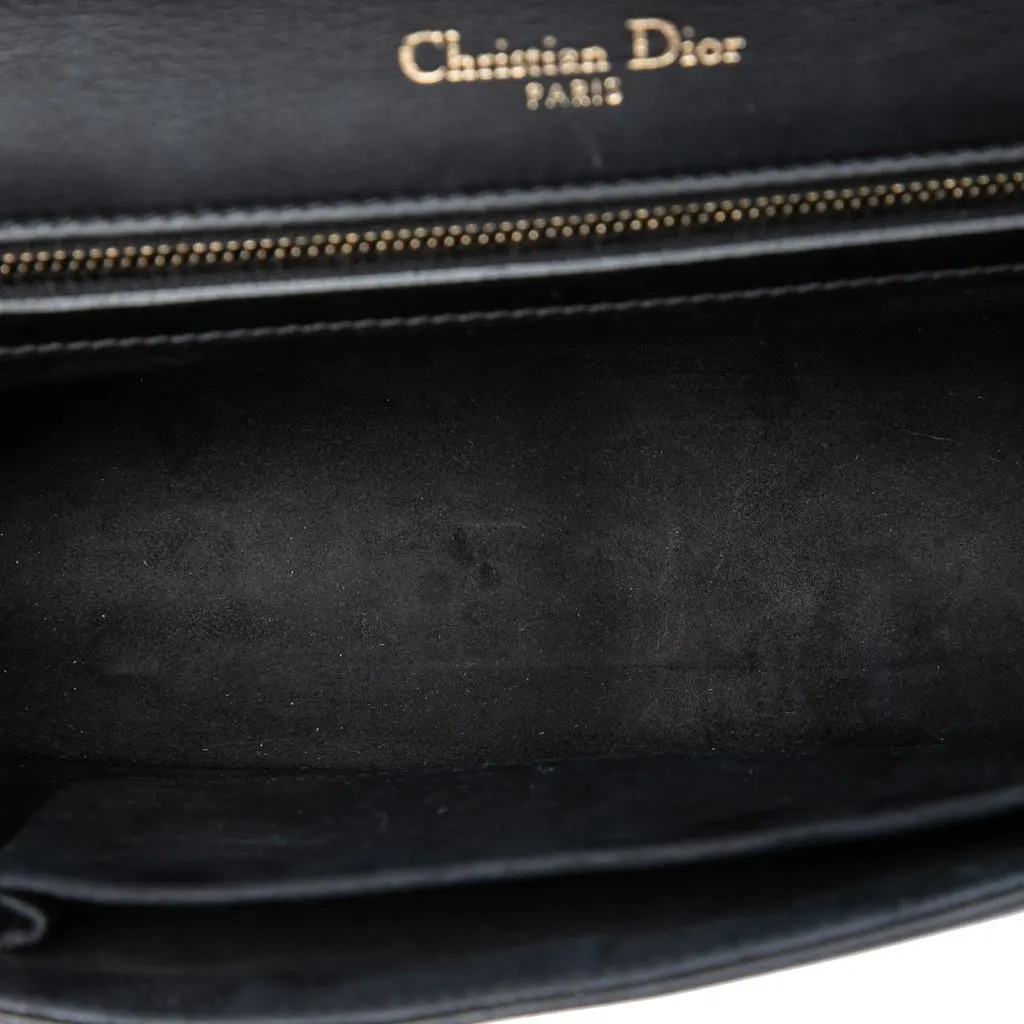 Dior Medium Studded Lambskin Diorama Flap Black Leather Very good - Model View