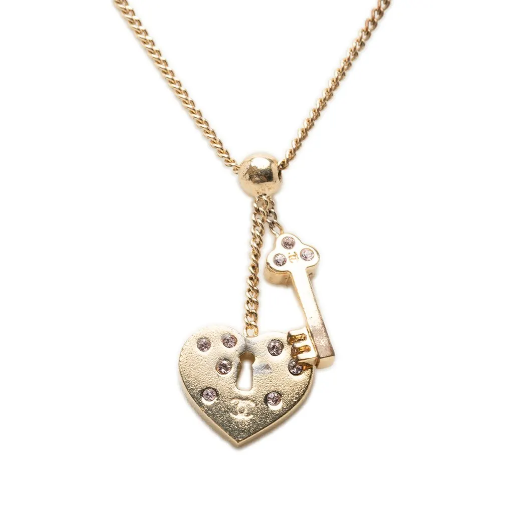 Chanel CC Gold Plated Strass Heart Lock And Key Pendant Necklace Gold Metal Very good - Back View