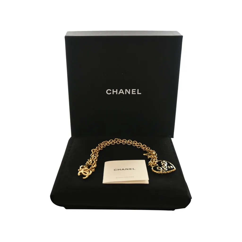 Chanel Gold Plated Enamel Coco Heart Star Pendant Necklace Gold Metal Very good - Model View