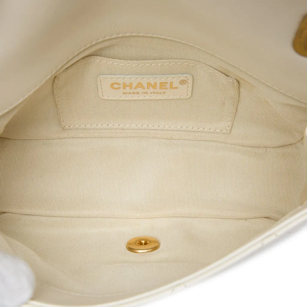 Chanel Mini Quilted Calfskin Crystal Pearls Chain Flap White Leather Very good - Model View