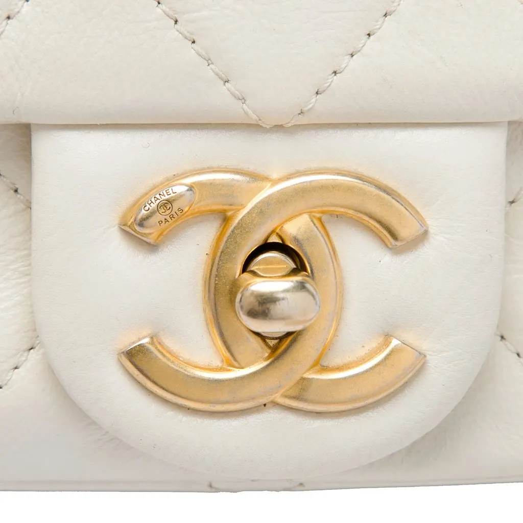 Chanel Mini Quilted Calfskin Crystal Pearls Chain Flap White Leather Very good - Box View