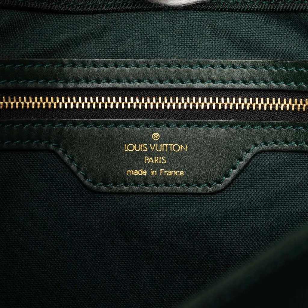 Louis Vuitton Taiga Viktor Green Leather Very good - Box View