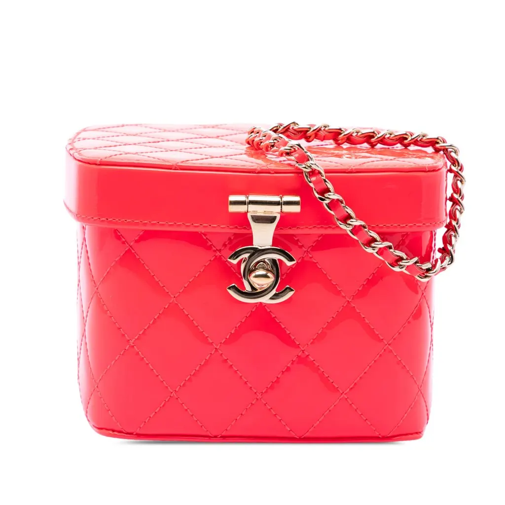 Chanel Mini CC Quilted Patent Vanity Bag Pink Leather Good - Front View