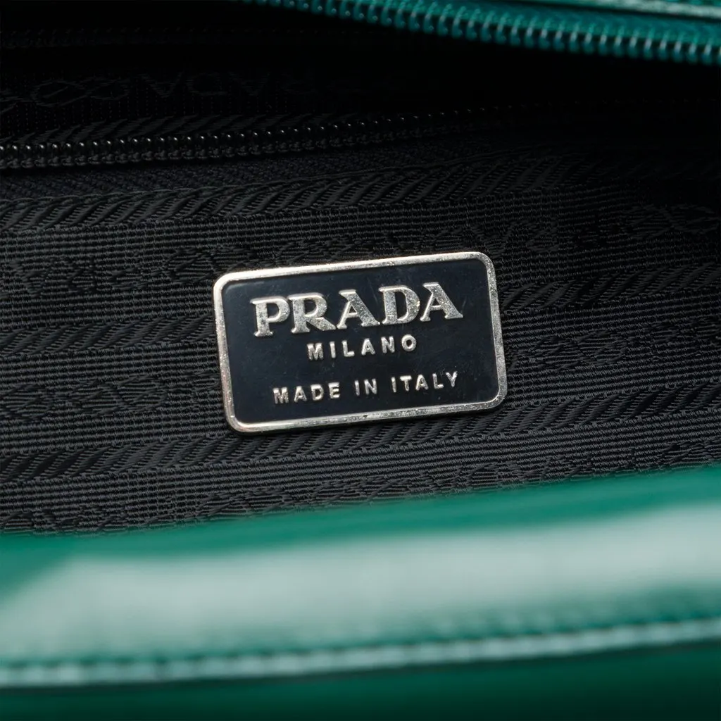 Prada Calfskin Convertible Belt Bag Green Leather Very good - Box View