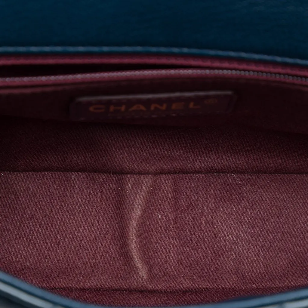 Chanel Paris Salzburg Medium Patent and Goatskin CC Eyelet Flap Blue Leather Very good - Model View