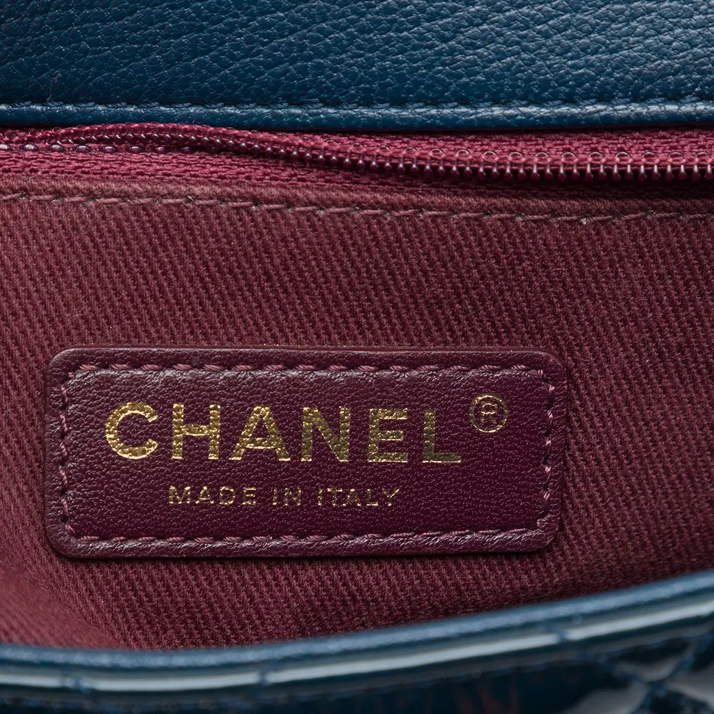Chanel Paris Salzburg Medium Patent and Goatskin CC Eyelet Flap Blue Leather Very good - Box View