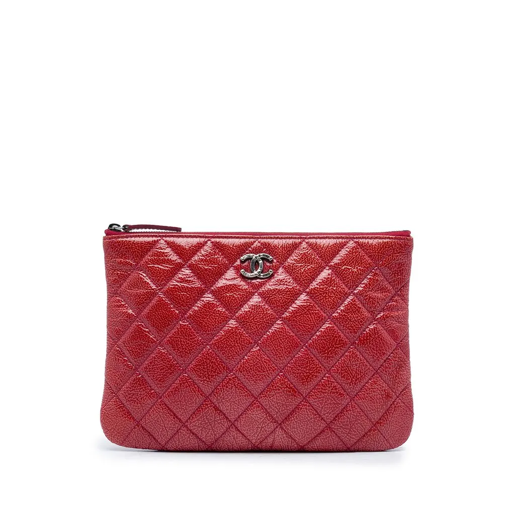 Chanel Small Crinkled Patent O Case Clutch Red Leather Very good - Front View