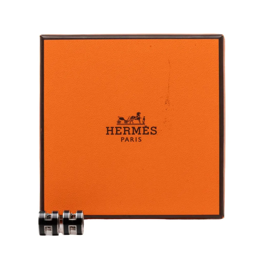 Hermès Lacquered Palladium Plated Mini Pop H Stud Earrings Silver Metal Very good - Model View