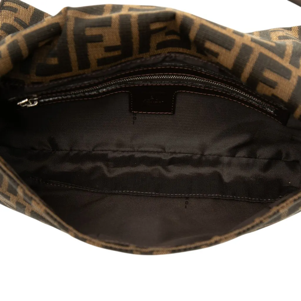 Fendi Zucca Canvas Baguette Brown Canvas Very good - Model View