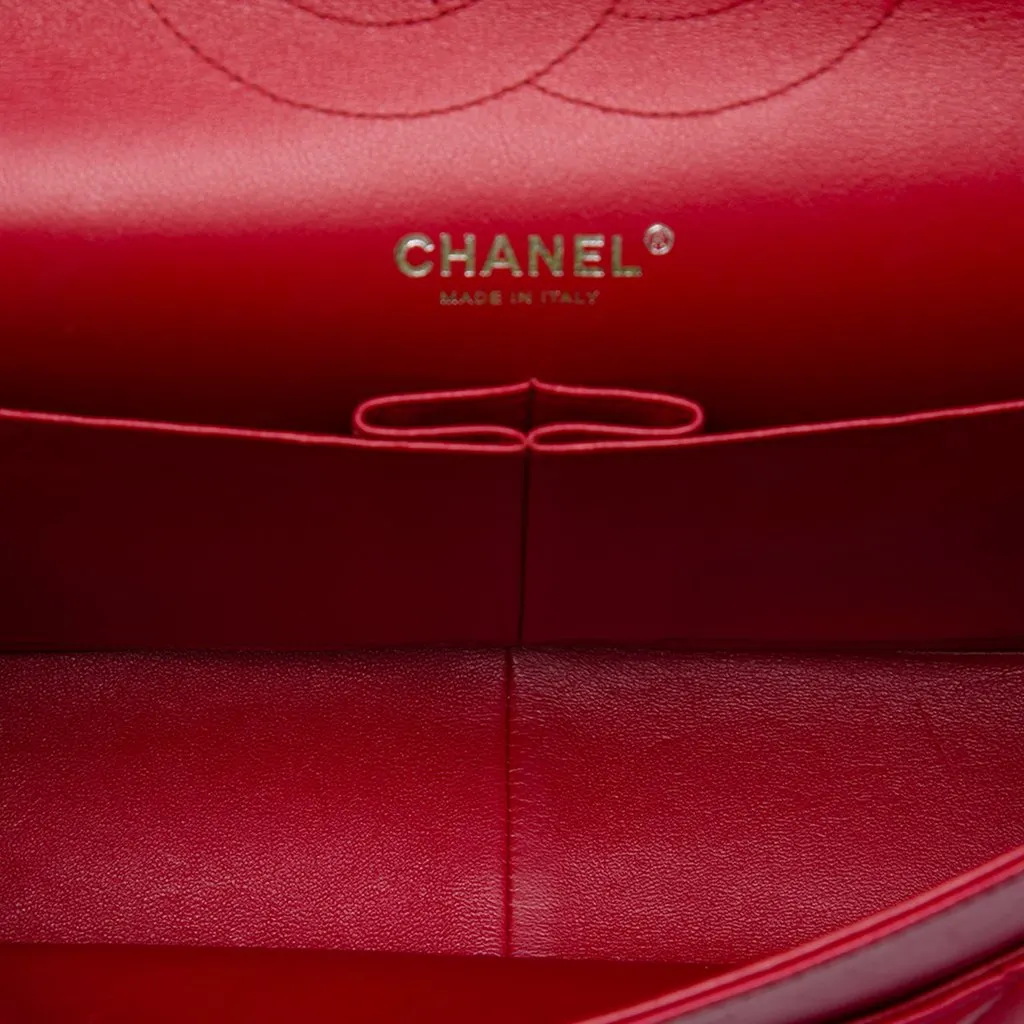 Chanel Jumbo Classic Lambskin Double Flap Red Leather Very good - Model View