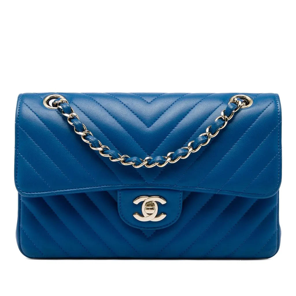 Chanel Small Classic Chevron Lambskin Double Flap Blue Leather Very good - Front View