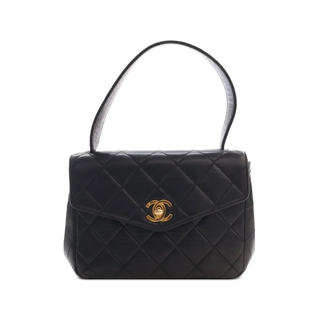 Chanel مبطّنة جلد الحمل توب Handle إنفيلوب بغطاء