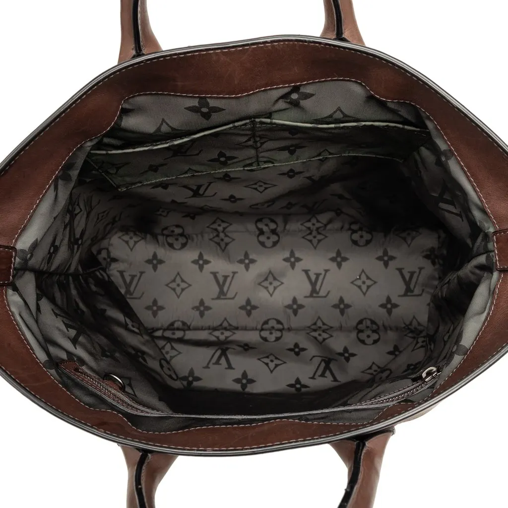 Louis Vuitton Canvas Shako Tote MultiColor Very good - Model View