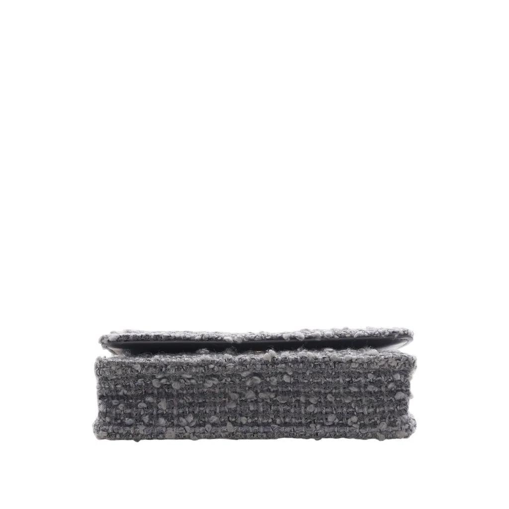 Chanel Tweed 19 Wallet On Chain Grey Very good - Inside View